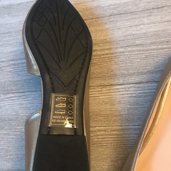 Gold D’Orsay flats almond toe 8.5 8 new in box - Picture 4 of 5